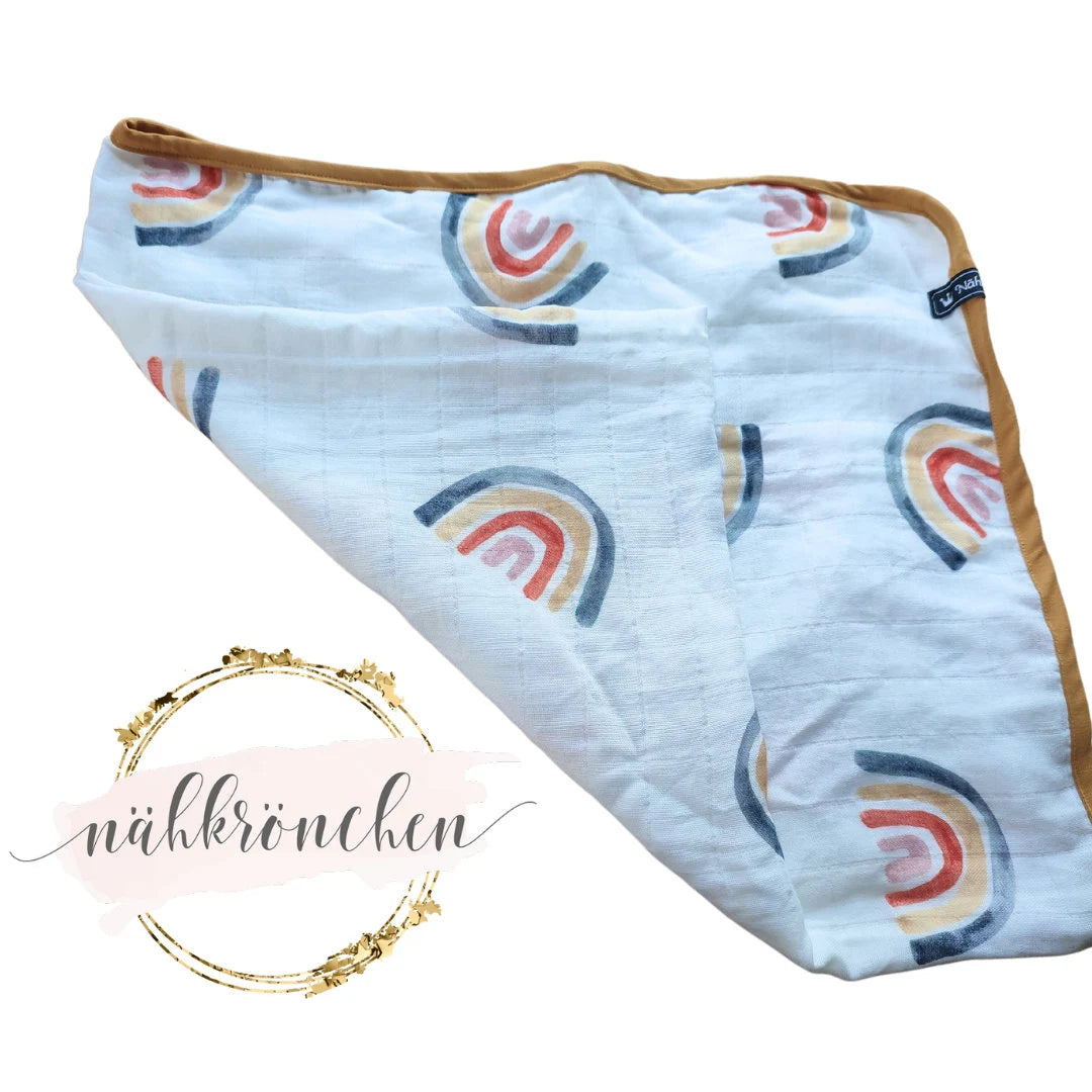 Musselin Decke „Regenbogen“ – Handmade